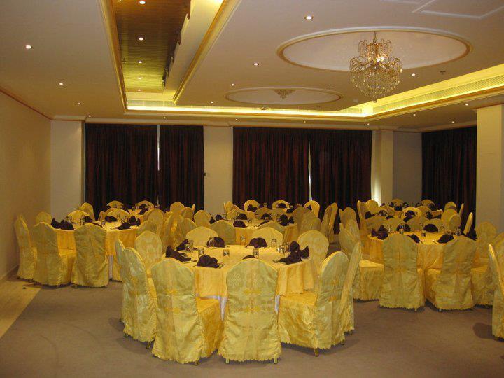 La Rosa By Brother International Hotel 3*
